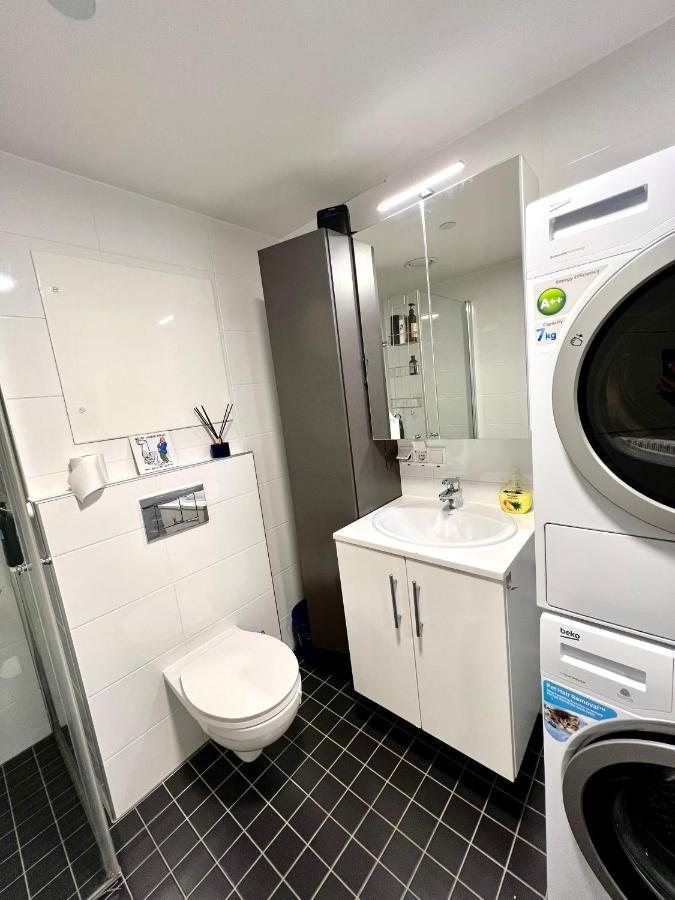 Very Cozy And Central Appartment Near The City Centre トロムソ エクステリア 写真